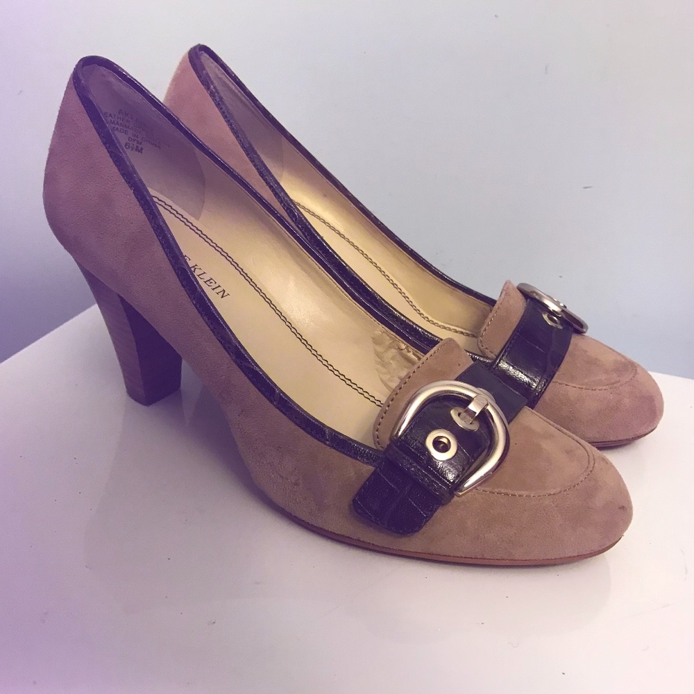 Anne Klein I flex ‘Fairy’ buckle lethargic pumps